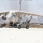 بعد فتح مطارين صغيرين:عشرات المسافرين الليبيين يتدافعون لمغادرة ليبيا 