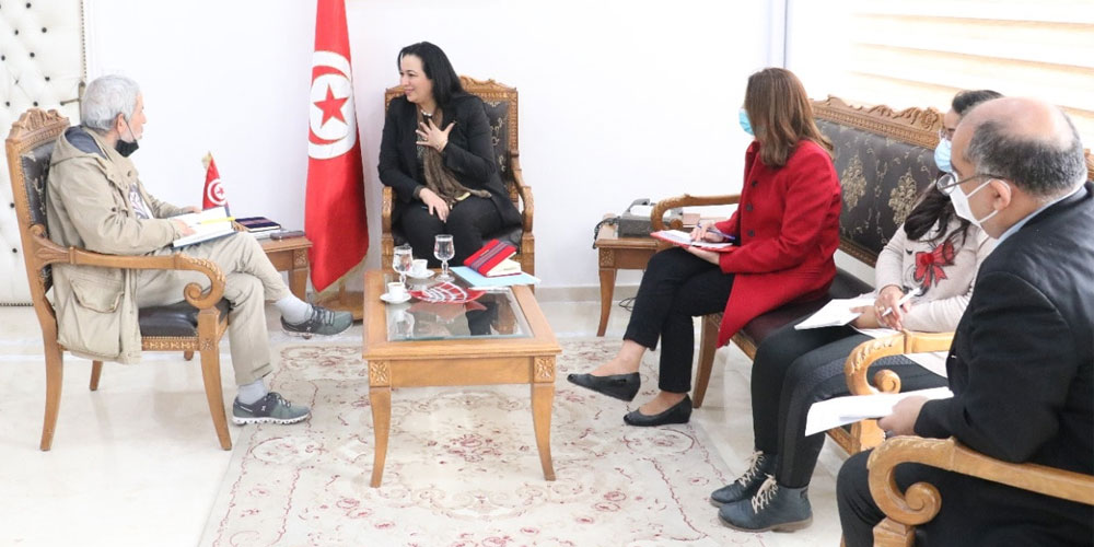 وزارة المرأة تطلق اسم الحقوقية الراحلة لينا بن مهني على روضة بالزهراء