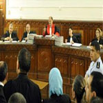 الارهابي عز الدين عبد اللاوي يتهجم على حرمة القضاة أثناء الجلسة