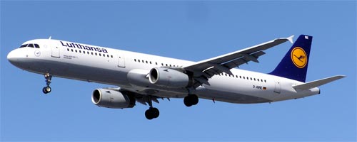 lufthansa-110313-1.jpg