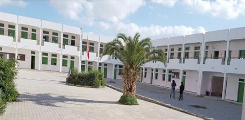 منوبة : استقالة مدير المدرسة الاعدادية ابن رشد بالدندان