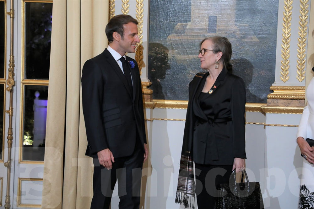 macron-121121-1.jpg