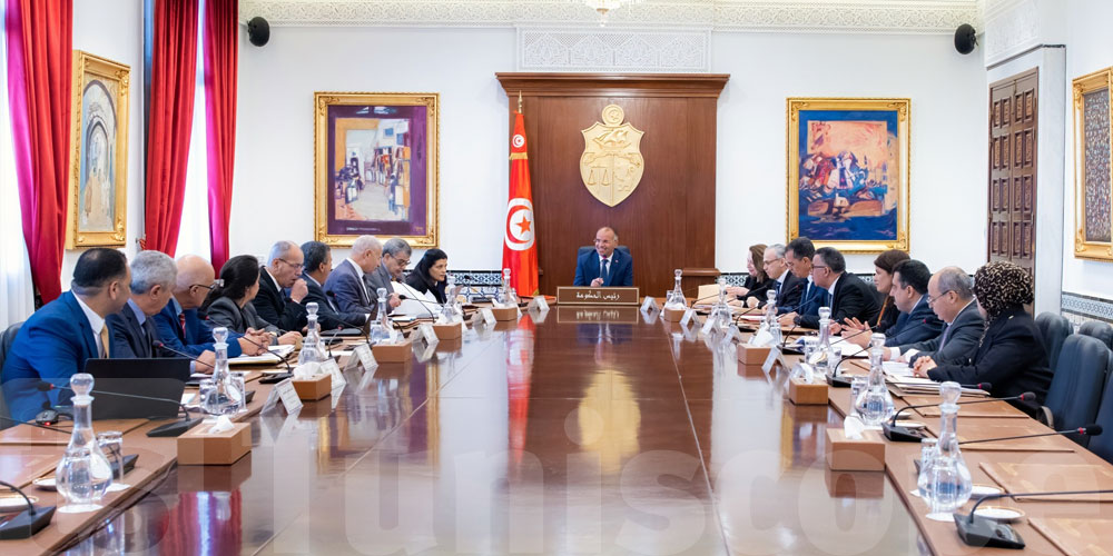 رئيس الحكومة يشدّد على مضاعفة نسق العمل الحكومي وتحقيق النجاعة