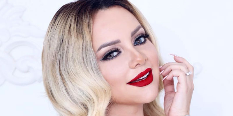 En photo : Le look de Manel Amara critiqué sur les réseaux sociaux