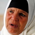 والدة محمد البوعزيزي : أفتخر بإبني و سيدي بوزيد مازالت مهمشة