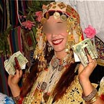 Jeter des billets de banque sur la mariée pendant une cérémonie de mariage est illégal, selon l’expert Mourad Hattab