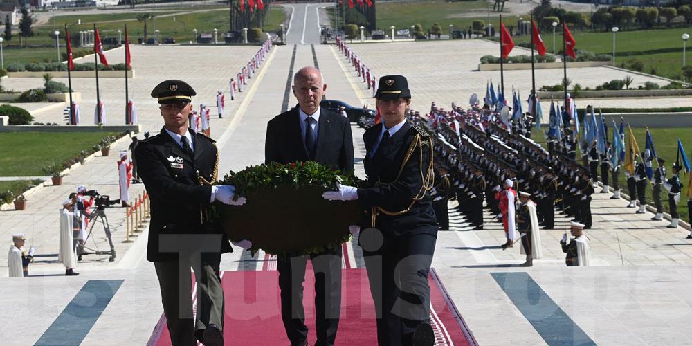   رئيس الجمهورية يؤكد: لا تراجع عن تلبية مطالب التونسيين 