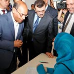 En photos : Marzouki, Laarayedh et Labyadh en visite au Lycée Kheireddine Pacha à l’Ariana 