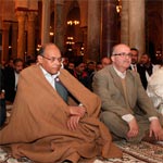 Marzouki accomplit la prière du vendredi à la Mosquée Okba Ibn Nafaâ