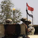 مصر: مقتل 5 جنود بهجمات متزامنة على حواجز أمنية في سيناء