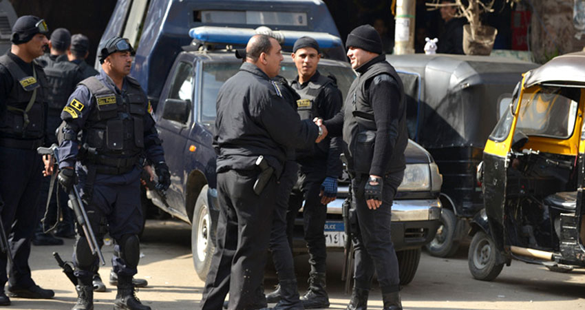 مصر: مقتل شخص في محاولة تفجير كنيسة