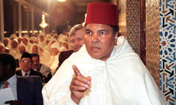 بعد إعلان وفاته.. من هو محمد علي كلاي ''أسطورة'' عالم الملاكمة؟
