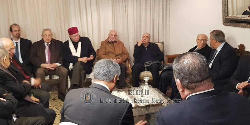 بالصّور : قائد السبسي في منزل حمدي المدّب لتأدية واجب العزاء