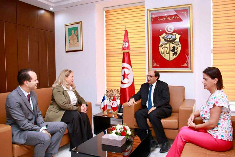 media-260925-.jpg
