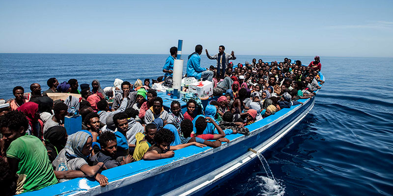  Après avoir causé la mort de 10 migrants libyens, un passeur tunisien inculpé en Italie