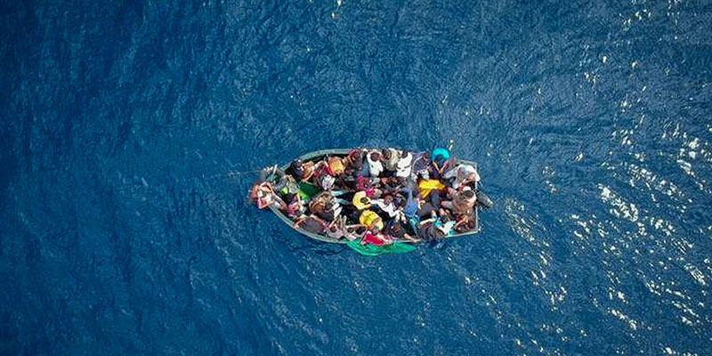 2 morts et 14 disparus après le naufrage d'un bateau de migrants