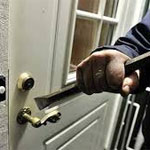 المنيهلة: القبض على عصابة مختصّة في سرقة المنازل