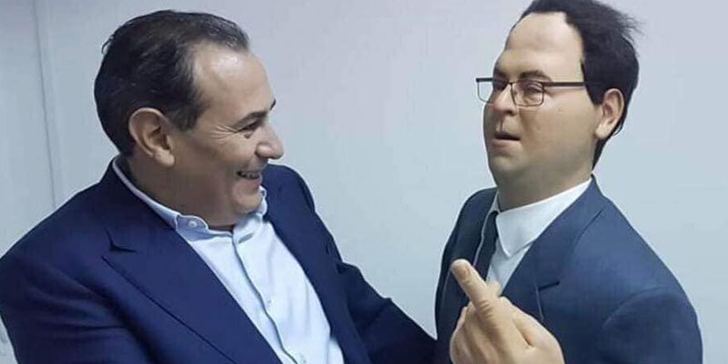 بالصور: معزّ بن غربية يُحاور ''الدُمى'' ؟؟؟