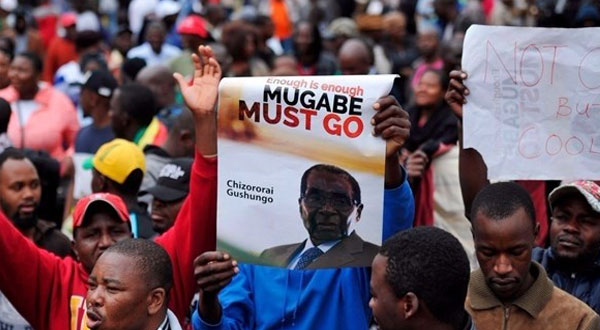 شوارع زيمبابوي تحتفل بنهاية عهد موغابي