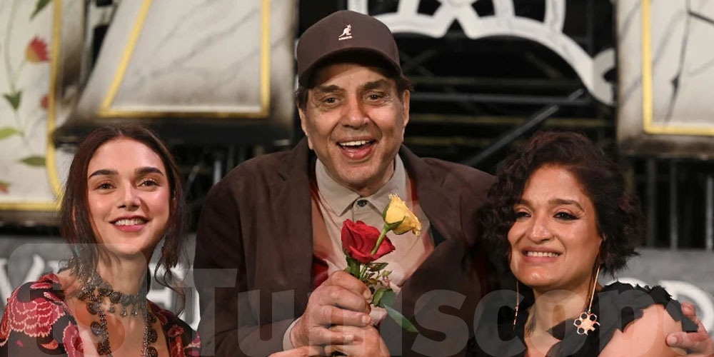 عاجل : وفاة نجم بوليوود دارمندرا