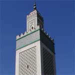 France : Le nombre des mosquées a doublé.150 autres en cours de construction…