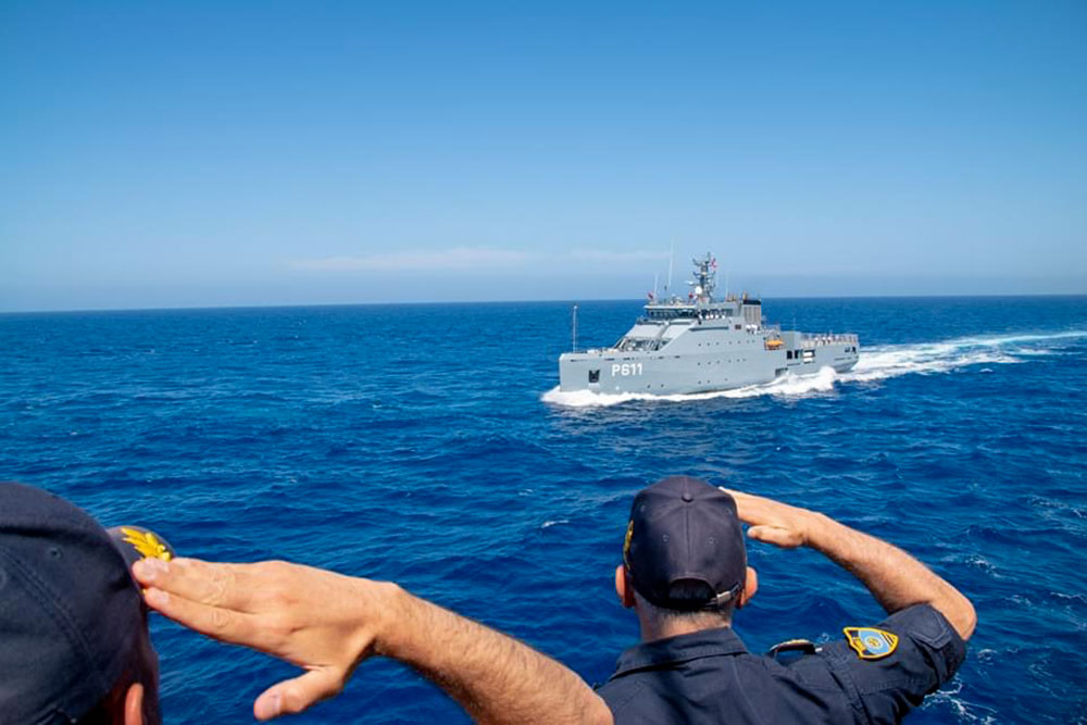 naval-2-290620.jpg