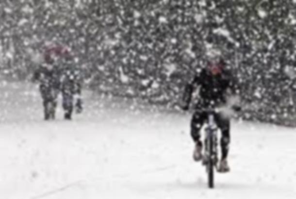 Chutes de neige attendues à Jendouba : Stockage de denrées alimentaires pour 2 jours et appel à la prudence sur les routes