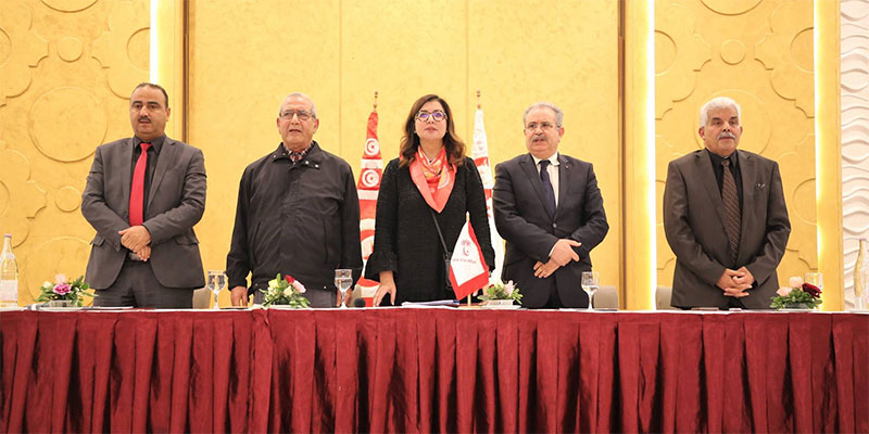أعضاء المكتب السياسي لحركة نداء تونس