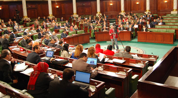 الحكم بعدم دستورية إحالة مشروع قانون البنوك الجلسة العامة للبرلمان