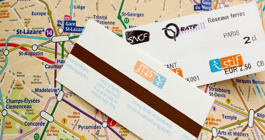 باريس تودّع تذاكر مترو الأنفاق