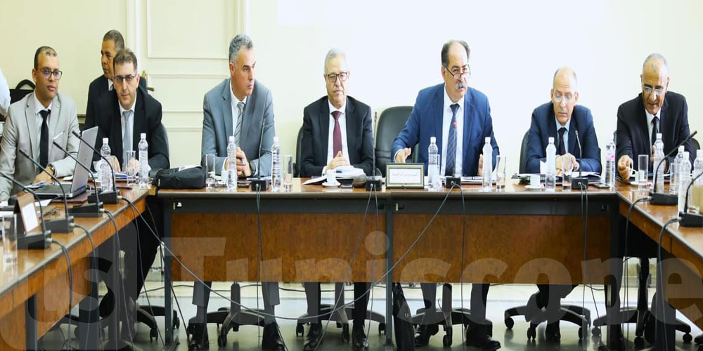 البرلمان: الهجرة غير النظامية محور جلسة استماع لوزير الداخلية