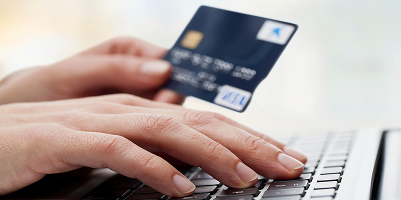 Les Tunisiens paient de plus en plus souvent via internet, selon Monétique Tunisie