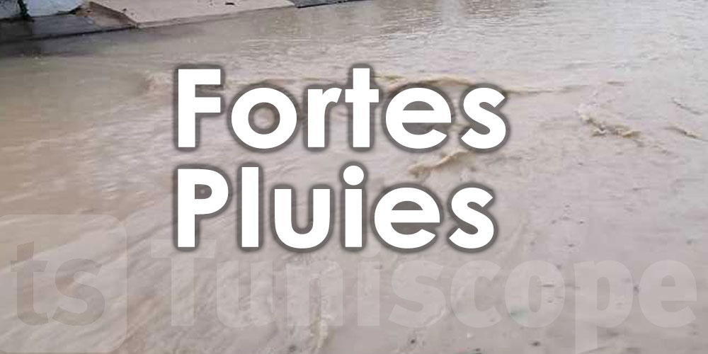 Les eaux de pluie envahissent des maisons à Slimane