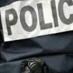 Un commissaire de police à la retraite retrouvé poignardé chez lui, à la Cité Ennasr