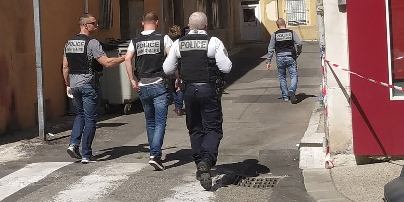 Deux morts et plusieurs blessés dans une attaque au couteau, en France