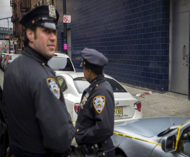 الشرطة الأمريكية تعتقل سائحا سعوديا ضرب زوجته