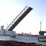 Pont de Bizerte : Accès interdit aux poids lourds 