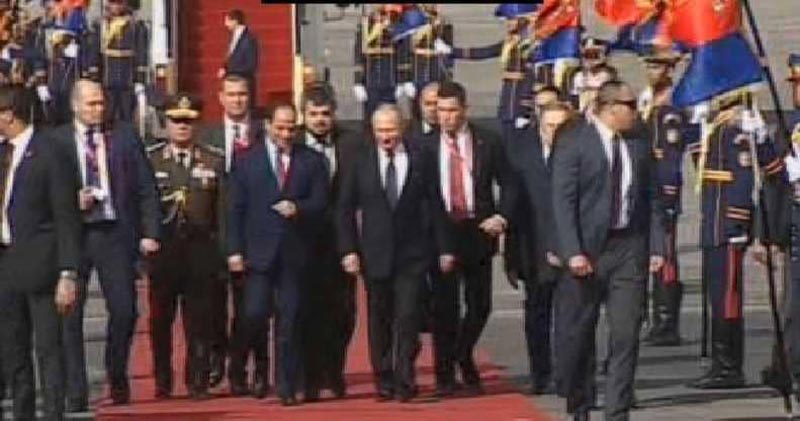 بوتن يصل القاهرة بعد زيارة مفاجئة إلى سوريا