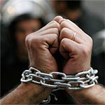 Le gouvernement libére 326 prisonniers