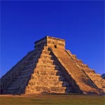 Une pyramide Maya en partie détruite pour la construction d’une route