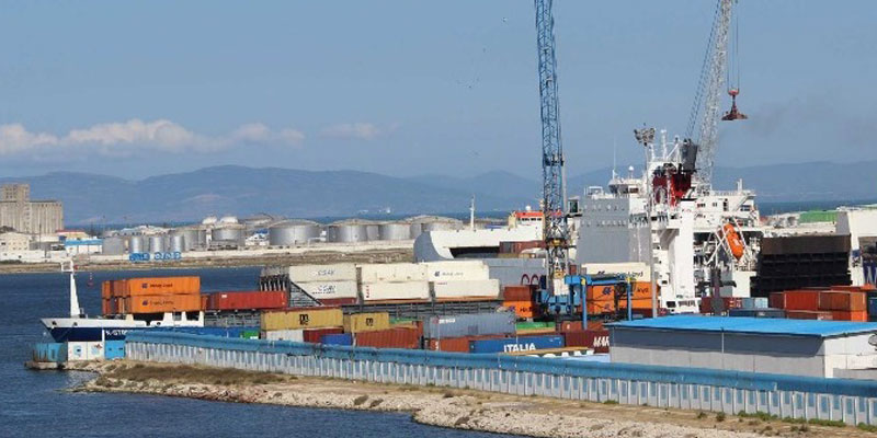 عاجل: سفينة صهيونية تدخل ميناء رادس وإتحاد الشغل يُطلق نداء