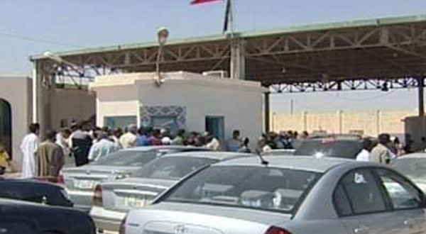 ارتفاع عدد الوافدين الليبيين بالمعبر الحدودي راس جدير