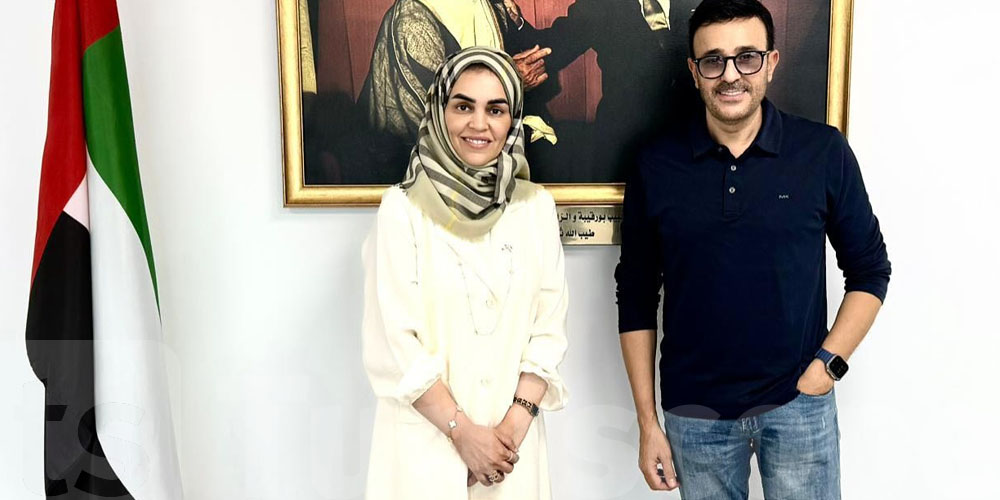 Rencontre entre l’artiste Saber Rebaï et l’ambassadrice des Émirats Arabes Unis en Tunisie