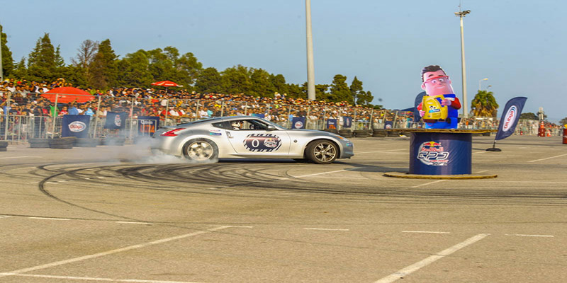 En photos : 5ème édition du Red Bull Car Park Drift 