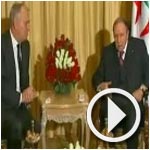 Canal + : Vidéo de la rencontre de Bouteflika avec Ayrault sans le montage de Canal Algérie
