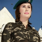 شقيقة أصالة نصري ترتدي الزي العسكري وتغني للأسد