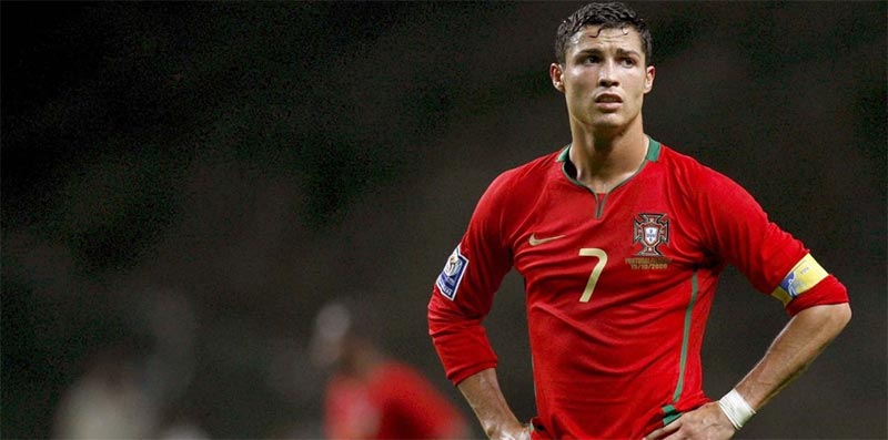 بالصور: تغير مفاجئ في ملامح كريستيانو رونالدو في المباراة ضد المغرب يحدث صدمة