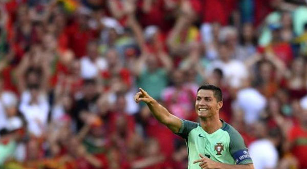 رونالدو يهدّد عرش بلاتيني بهدف في شباك كرواتيا