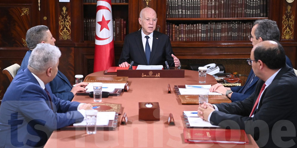 Kaïs Saïed veut une refonte de l’éducation et un contrôle strict des examens nationaux