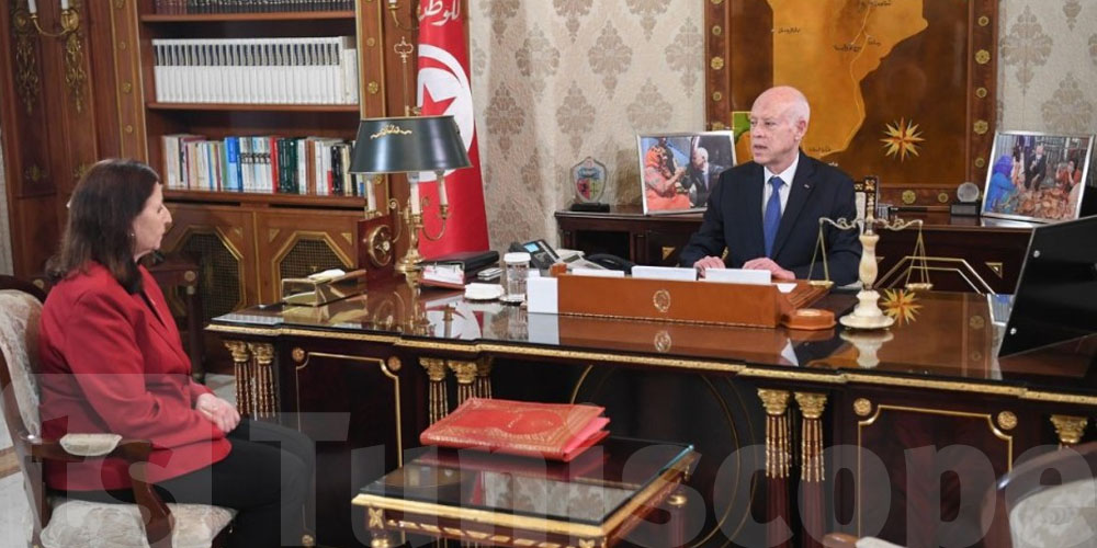 عاجل: قيس سعيّد يهدد''الخونة والعملاء'' ويعدّ بصفعة ورا صفعة!